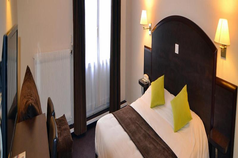 Brit Hotel Cahors - Le France Exteriör bild